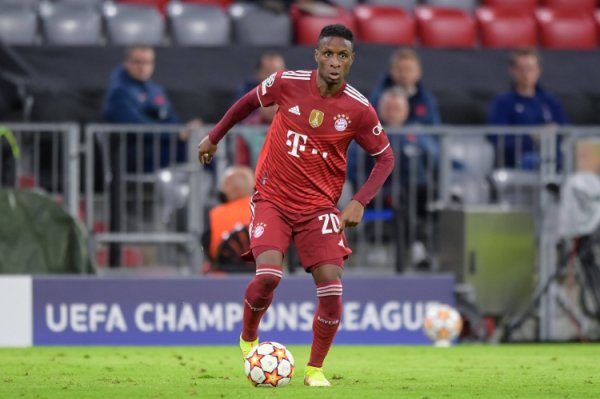 队报：拜仁旧将萨尔本周二将回梅斯磨砺，若身体允许有望签约梅斯