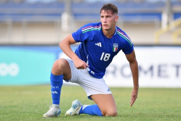 皮奥·埃斯波西托：比赛很勤勉但咱们最终进球，要禀报陶冶的信任