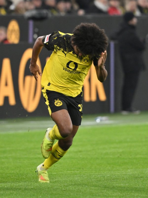 作恶捏枪丑闻！😬图片报：阿德耶米将濒临3大严厉效果！